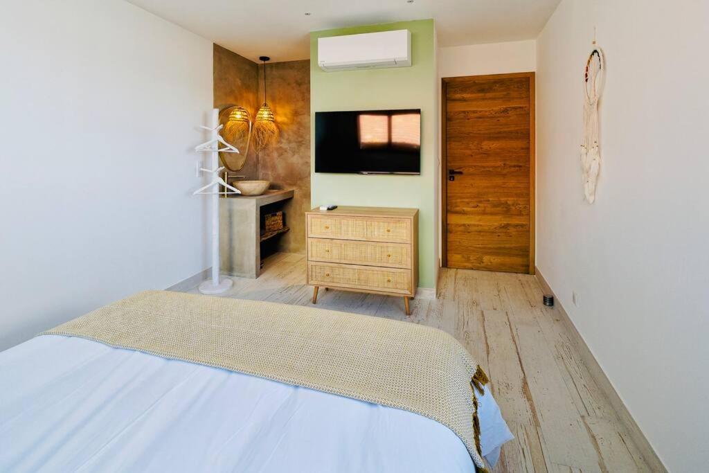 Maison Boheme Au Bord De L'Eau Сет Экстерьер фото